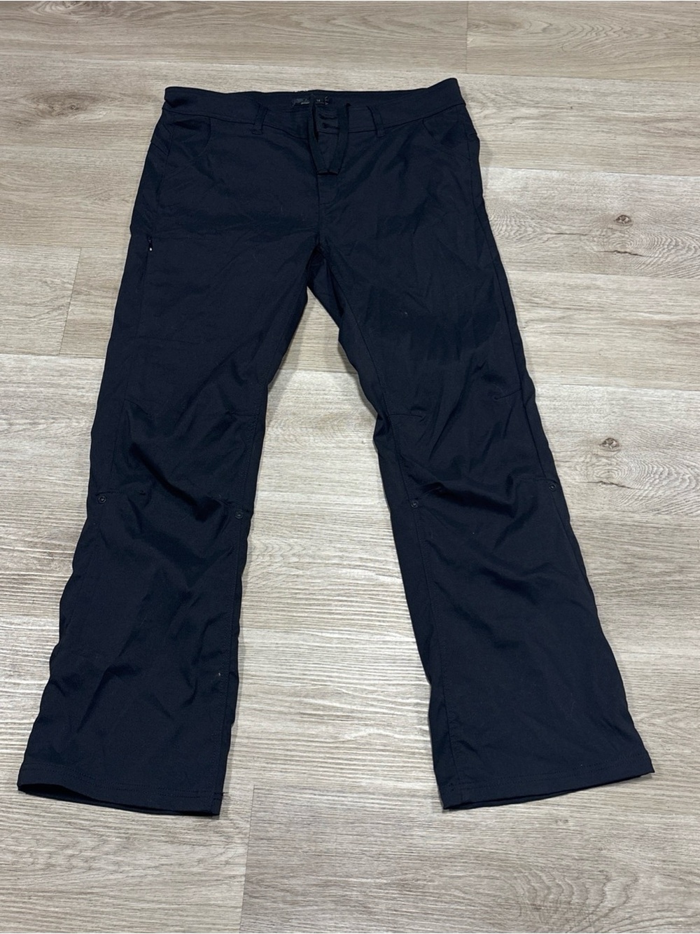 Prana Women's Halle Pants Size 14 Black Convertible Hiking Roll Up Zip Pockets